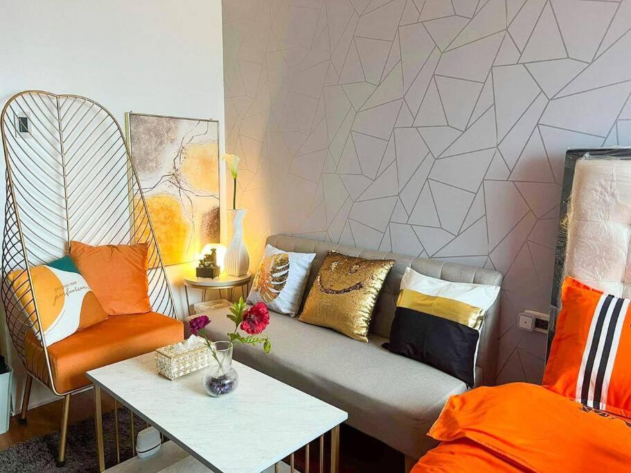 Cozy Studio Unit At Sun Residences Quezon City Exteriör bild