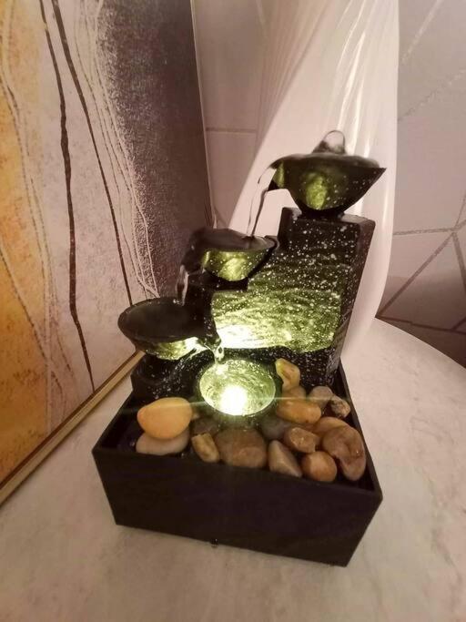 Cozy Studio Unit At Sun Residences Quezon City Exteriör bild