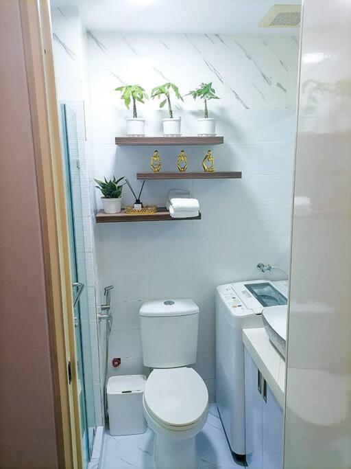 Cozy Studio Unit At Sun Residences Quezon City Exteriör bild